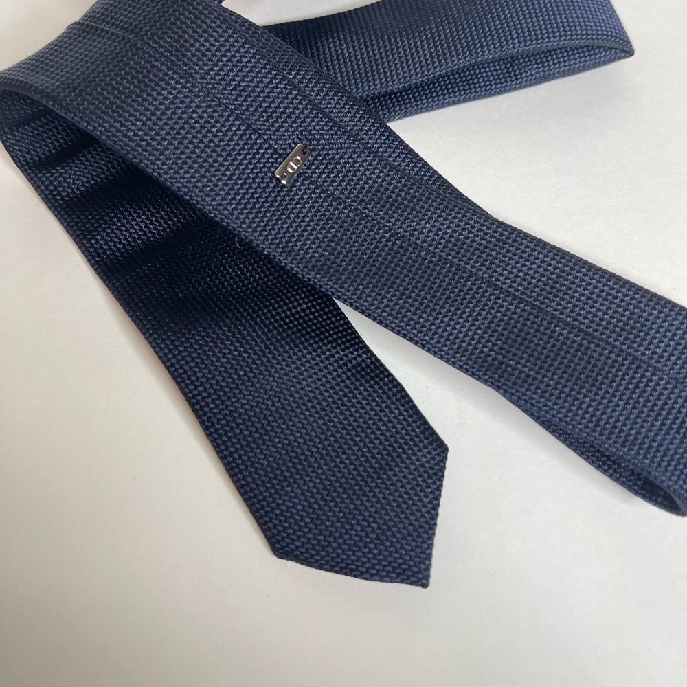 Dior Navy Blue  Narrow Skinny Necktie - Picture 5 of 6